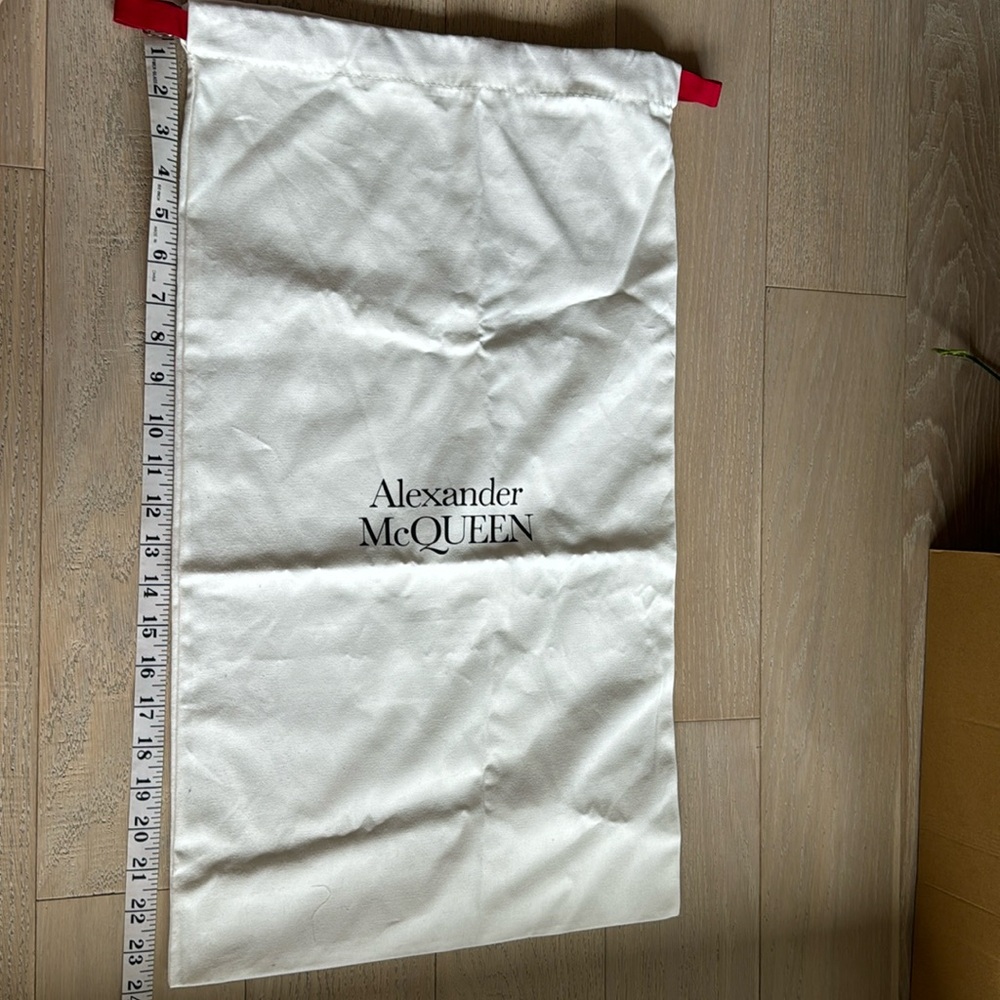 Large McQueen dust bag
